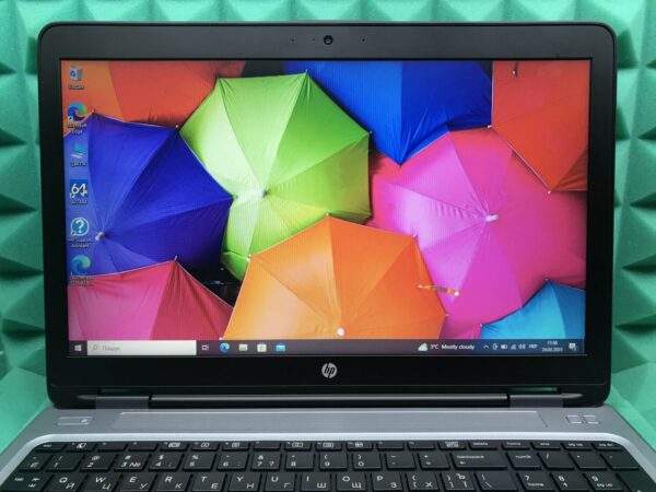 Ноутбук Б-клас HP ProBook 650 G2 / 15.6" (1366x768) TN / Intel Core i5-6200U (2 (4) ядра по 2.3 - 2.8 GHz) / 8 GB DDR4 / 250 GB SSD / Intel HD Graphics 520 / WebCam / DisplayPort - Зображення 3