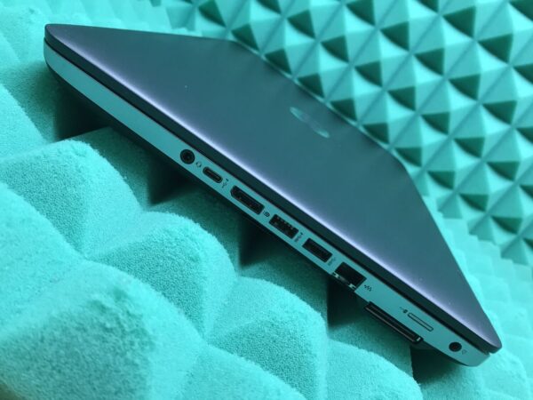 Ноутбук Б-клас HP ProBook 650 G2 / 15.6" (1366x768) TN / Intel Core i5-6200U (2 (4) ядра по 2.3 - 2.8 GHz) / 8 GB DDR4 / 250 GB SSD / Intel HD Graphics 520 / WebCam / DisplayPort - Зображення 6