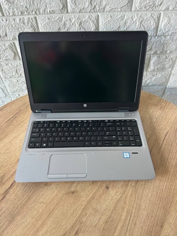 Ноутбук Б-клас HP ProBook 650 G2 / 15.6" (1366x768) TN / Intel Core i7-6600U (2 (4) ядра по 2.6 - 3.4 GHz) / 8 GB DDR4 / 256 GB SSD M.2 / Intel HD Graphics 520 / WebCam / VGA - Зображення 6