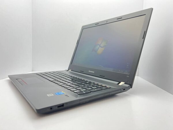Ноутбук Б-клас Lenovo E50-80 / 15.6" (1366x768) TN / Intel Core i5-2430M (2 (4) ядра по 2.4 - 3.0 GHz) / 8 GB DDR3 / 500 GB HDD / AMD Radeon R5 M330, 2 GB GDDR3, 64-bit / WebCam - Зображення 4