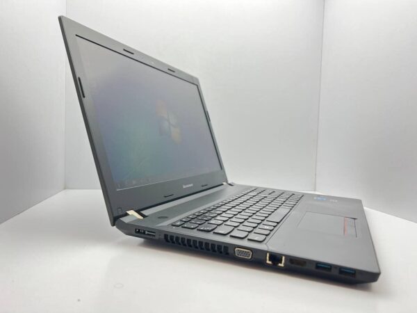 Ноутбук Б-клас Lenovo E50-80 / 15.6" (1366x768) TN / Intel Core i5-2430M (2 (4) ядра по 2.4 - 3.0 GHz) / 8 GB DDR3 / 500 GB HDD / AMD Radeon R5 M330, 2 GB GDDR3, 64-bit / WebCam - Зображення 3