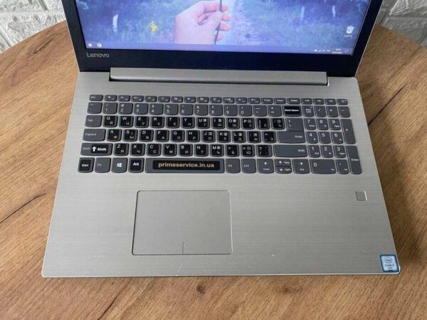 Ноутбук Б-клас Lenovo IdeaPad 310-15IKB / 15.6" (1366x768) TN / Intel Core i7-7500U (2 (4) ядра по 2.7 - 3.5 GHz) / 8 GB DDR4 / 256 GB SSD / Intel HD Graphics 620 / WebCam / HDMI - Зображення 3