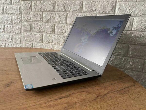 Ноутбук Б-клас Lenovo IdeaPad 310-15IKB / 15.6" (1366x768) TN / Intel Core i7-7500U (2 (4) ядра по 2.7 - 3.5 GHz) / 8 GB DDR4 / 256 GB SSD / Intel HD Graphics 620 / WebCam / HDMI - Зображення 5