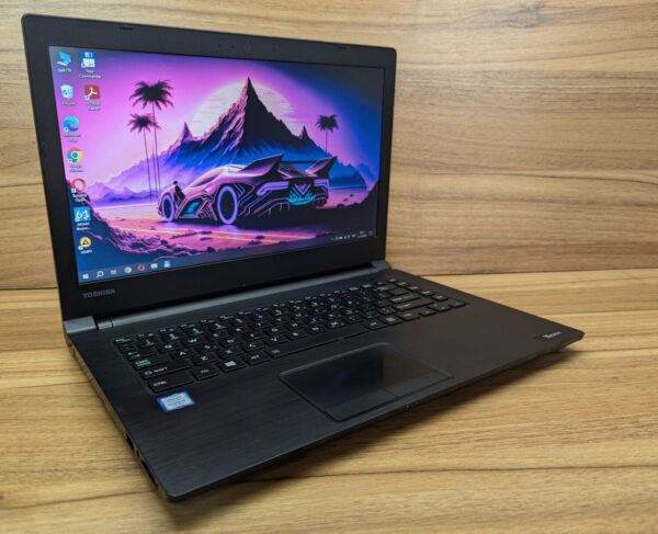 Ноутбук Б-клас Toshiba Tecra C40-D / 14" (1366x768) TN / Intel Core i5-7200U (2 (4) ядра по 2.5 - 3.1 GHz) / 8 GB DDR3 / 256 GB SSD / Intel HD Graphics 620 / HDMI / Windows 10 - Зображення 5