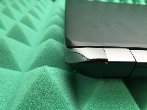 Ноутбук Б-клас HP ProBook 450 G2 / 15.6" (1366x768) TN / Intel Core i3-5005U (2 (4) ядра по 2.0 GHz) / 4 GB DDR3 / 128 GB SSD / Intel HD Graphics 5500 / WebCam / USB 3.0 / DVD-RW / HDMI - Зображення 10