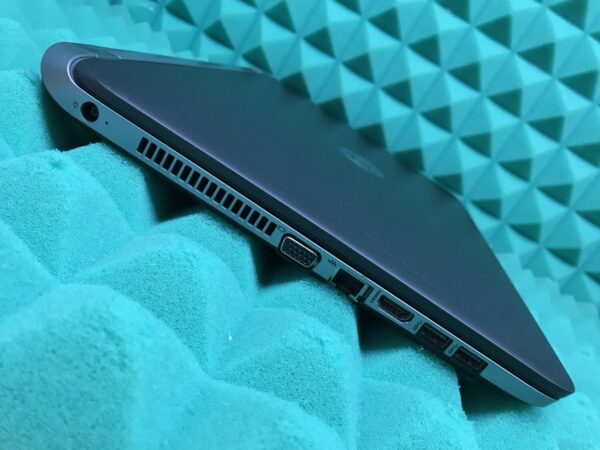 Ноутбук Б-клас HP ProBook 450 G2 / 15.6" (1366x768) TN / Intel Core i3-5005U (2 (4) ядра по 2.0 GHz) / 4 GB DDR3 / 128 GB SSD / Intel HD Graphics 5500 / WebCam / USB 3.0 / DVD-RW / HDMI - Зображення 7