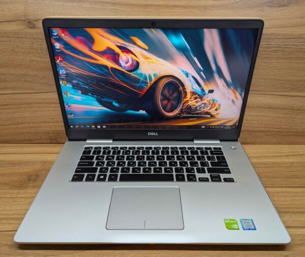 Ноутбук Dell Inspiron 7580 / 15.6" (1920x1080) IPS / Intel Core i7-8565U (4 (8) ядра по 1.8 - 4.6 GHz) / 16 GB DDR4 / 512 GB SSD / nVidia GeForce MX150, 2 GB GDDR5, 64-bit / WebCam / Windows 10 - Зображення 2