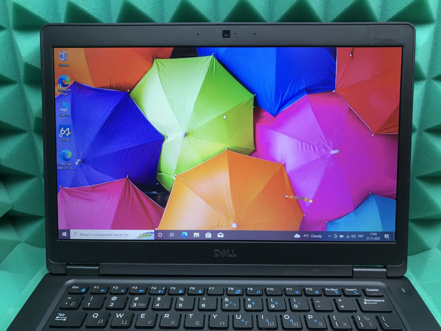 Ноутбук Dell Latitude 5490 / 14" (1366x768) TN / Intel Core i5-7300U (2 (4) ядра по 2.6 - 3.5 GHz) / 8 GB DDR4 / 256 GB SSD / Intel HD Graphics 620 / WebCam / USB 3.1 / HDMI / Windows 10 ліцензія - Зображення 3