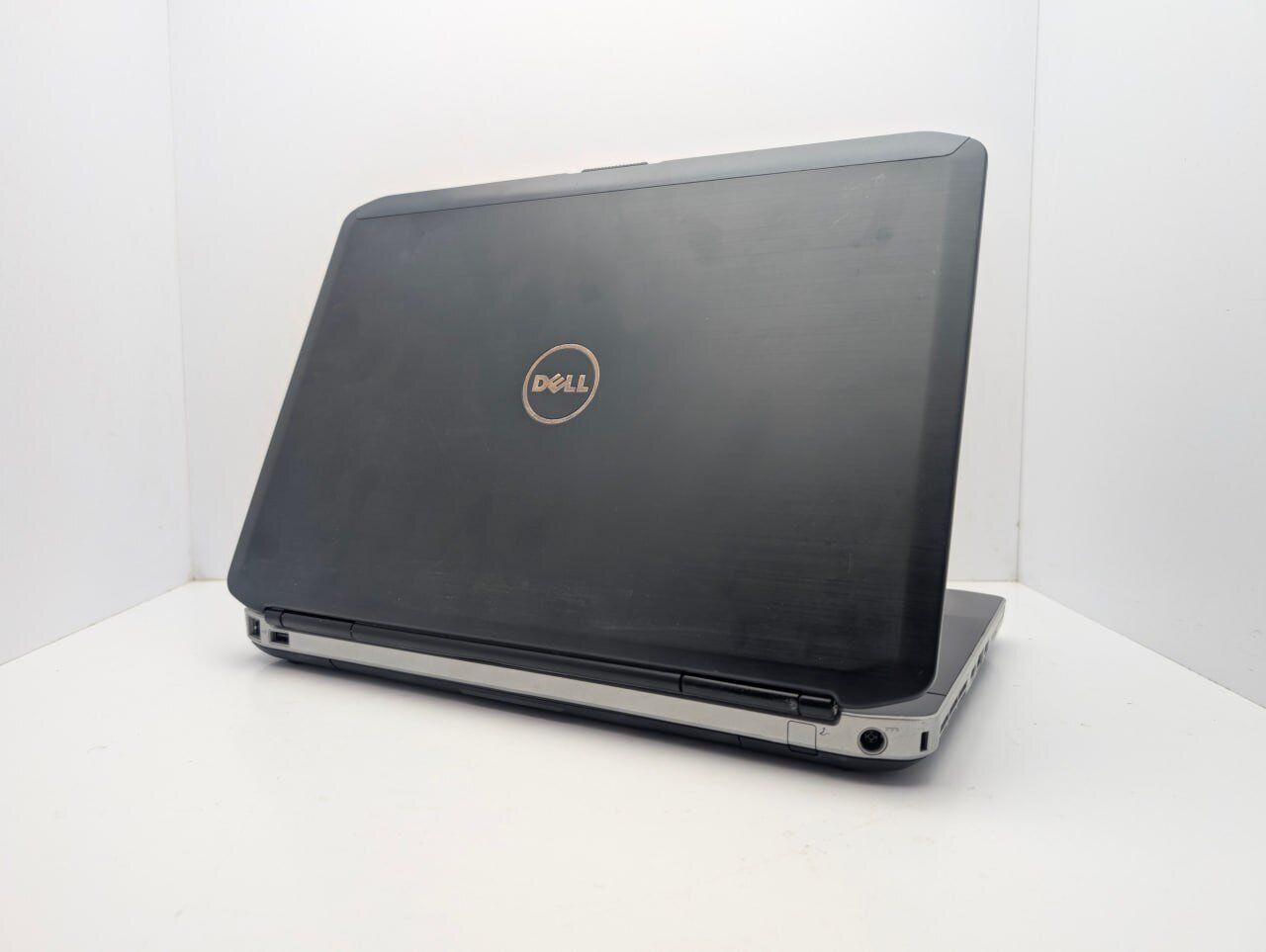 Ноутбук Dell Latitude E5430 / 14" (1600x900) TN / Intel Core i3-3130M (2 (4) ядра по 2.6 GHz) / 6 GB DDR3 / 500 GB HDD / Intel HD Graphics 4000 / WebCam - Зображення 8