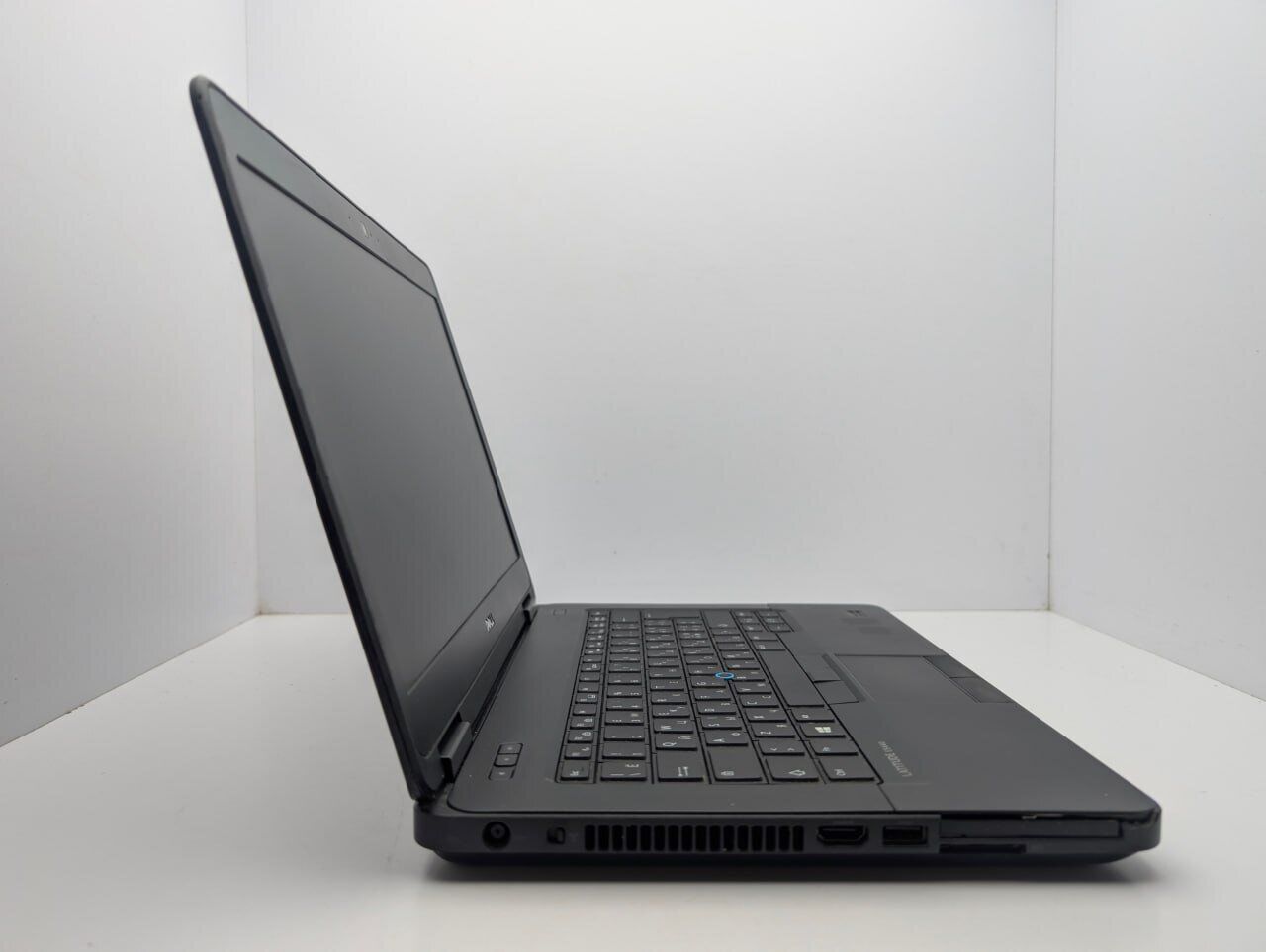 Ноутбук Dell Latitude E5440 / 14" (1366x768) TN / Intel Core i5-4300U (2 (4) ядра по 1.9 - 2.9 GHz) / 8 GB DDR3 / 180 GB SSD / Intel HD Graphics 4400 / WebCam - Зображення 5
