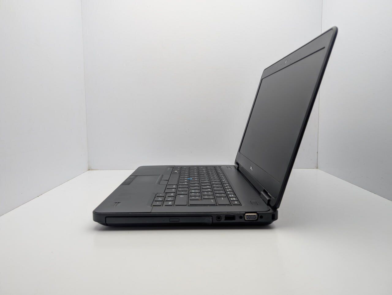 Ноутбук Dell Latitude E5440 / 14" (1366x768) TN / Intel Core i5-4300U (2 (4) ядра по 1.9 - 2.9 GHz) / 8 GB DDR3 / 180 GB SSD / Intel HD Graphics 4400 / WebCam - Зображення 6