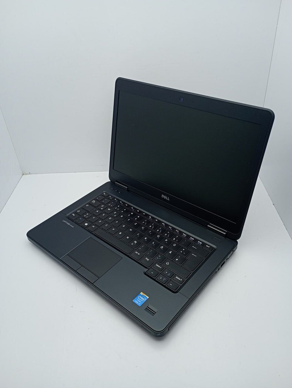Ноутбук Dell Latitude E5440 / 14" (1366x768) TN / Intel Core i5-4300U (2 (4) ядра по 1.9 - 2.9 GHz) / 8 GB DDR3 / 320 GB HDD / Intel HD Graphics 4400 / WebCam - Зображення 6