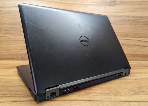 Ноутбук Dell Latitude E5450 / 14" (1366x768) TN / Intel Core i5-5200U (2 (4) ядра по 2.2 - 2.7 GHz) / 8 GB DDR3 / 256 GB SSD / Intel HD Graphics 5500 / WebCam / Windows 10 - Зображення 6