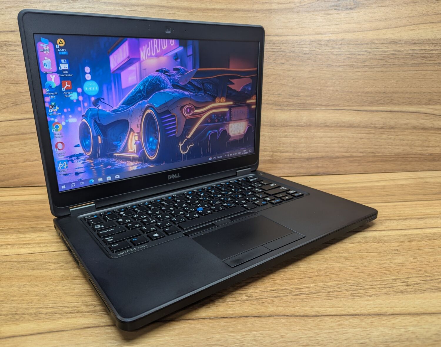 Ноутбук Dell Latitude E5450 / 14" (1366x768) TN / Intel Core i5-5300U (2 (4) ядра по 2.3 - 2.9 GHz) / 8 GB DDR3 / 240 GB SSD / Intel HD Graphics 5500 / WebCam / Windows 10 - Зображення 4