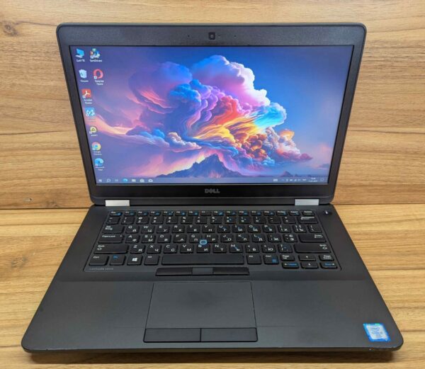 Ноутбук Dell Latitude E5470 / 14" (1366x768) TN / Intel Core i5-6300U (2 (4) ядра по 2.4 - 3.0 GHz) / 8 GB DDR4 / 256 GB SSD / Intel HD Graphics 520 / HDMI / WebCam / Windows 10 - Зображення 2
