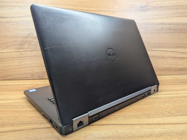 Ноутбук Dell Latitude E5470 / 14" (1366x768) TN / Intel Core i5-6300U (2 (4) ядра по 2.4 - 3.0 GHz) / 8 GB DDR4 / 256 GB SSD / Intel HD Graphics 520 / HDMI / WebCam / Windows 10 - Зображення 7