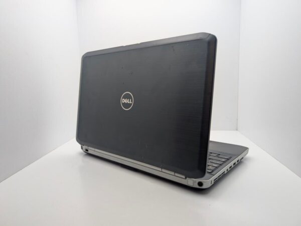 Ноутбук Dell Latitude E5520 / 15.6" (1366x768) TN / Intel Core i5-2520M (2 (4) ядра по 2.5 - 3.2 GHz) / 6 GB DDR3 / 240 GB SSD / Intel HD Graphics 3000 / WebCam - Зображення 7