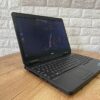 Ноутбук Dell Latitude E5540 / 15.6" (1366x768) TN / Intel Core i3-4010U (2 (4) ядра по 1.7 GHz) / 4 GB DDR3 / 256 GB SSD / Intel HD Graphics 4400 / DVD-ROM / VGA - Зображення 4