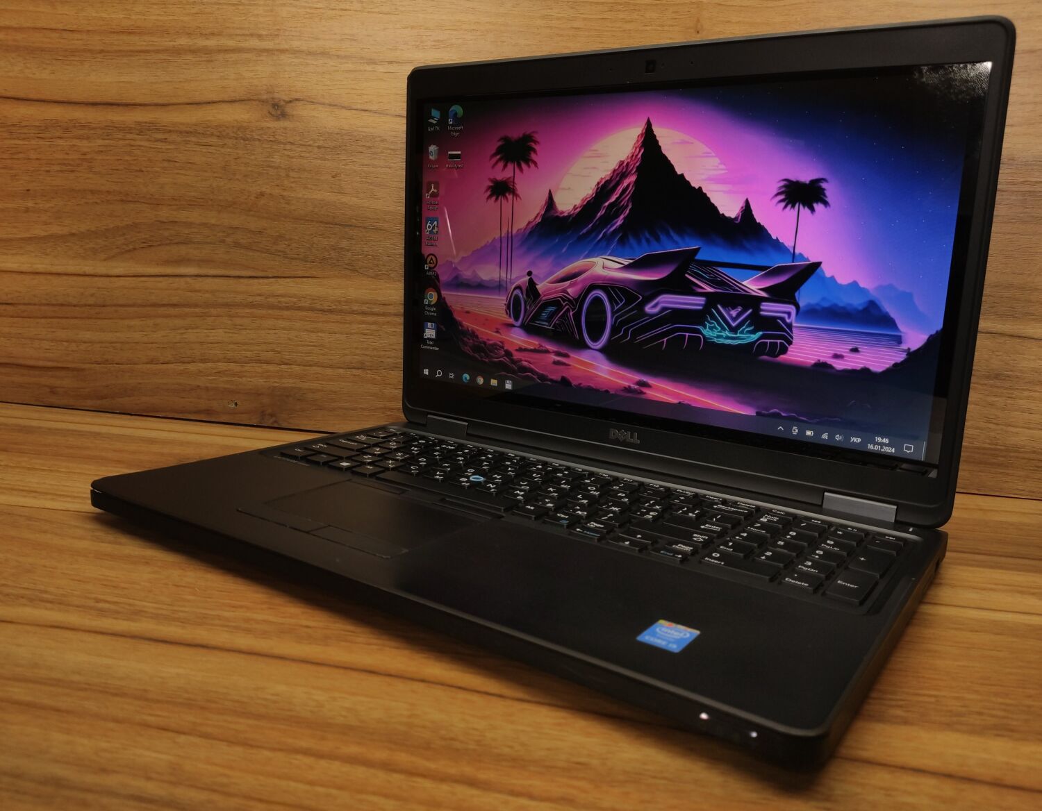 Ноутбук Б-клас Dell Latitude E5550 / 15.6" (1366x768) TN Touch / Intel Core i5-5300U (2 (4) ядра по 2.3 - 2.9 GHz) / 8 GB DDR3 / 256 GB SSD / Intel HD Graphics 5500 / WebCam / Windows 10 - Зображення 7