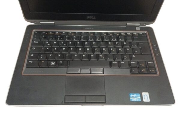 Ноутбук Dell Latitude E6320 / 14" (1920x1080) TN / Intel Core i7-2640M (2 (4) ядра по 2.8 - 3.5 GHz) / 4 GB DDR3 / 120 GB SSD / Intel HD Graphics 3000 / WebCam - Зображення 3