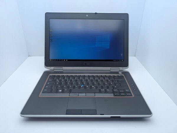 Ноутбук Dell Latitude E6420 / 14" (1600x900) TN / Intel Core i7-2620M (2 (4) ядра по 2.7 - 3.4 GHz) / 8 GB DDR3 / 128 GB SSD / Intel HD Graphics 3000 / WebCam - Зображення 2