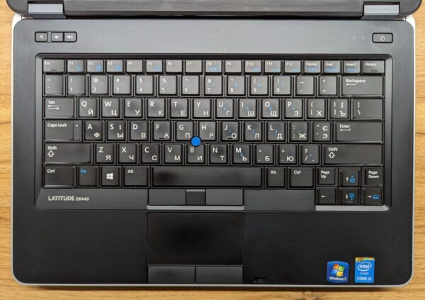 Ноутбук Dell Latitude E6440 / 14" (1366x768) TN / Intel Core i5-4310M (2 (4) ядра по 2.7 - 3.4 GHz) / 8 GB DDR3 / 256 GB SSD / Intel HD Graphics 4600 / WebCam / Windows 10 - Зображення 3