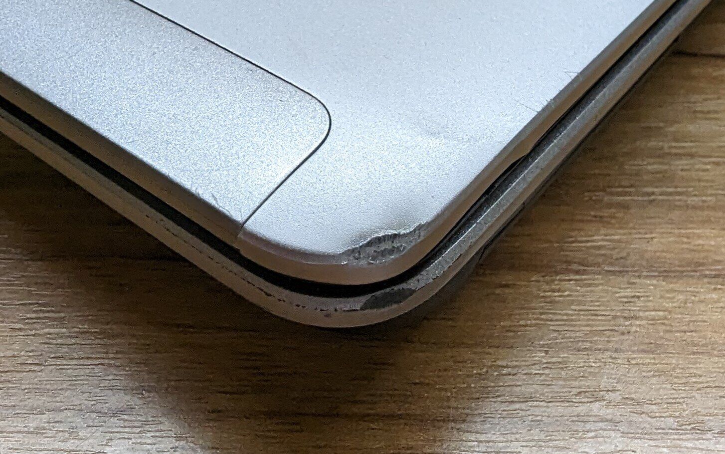 Ноутбук Б-клас Dell Latitude E6440 / 14" (1600x900) TN / Intel Core i5-4300M (2 (4) ядра по 2.6 - 3.3 GHz) / 8 GB DDR3 / 256 GB SSD / Intel HD Graphic 4600 / WebCam / Windows 10 - Зображення 3