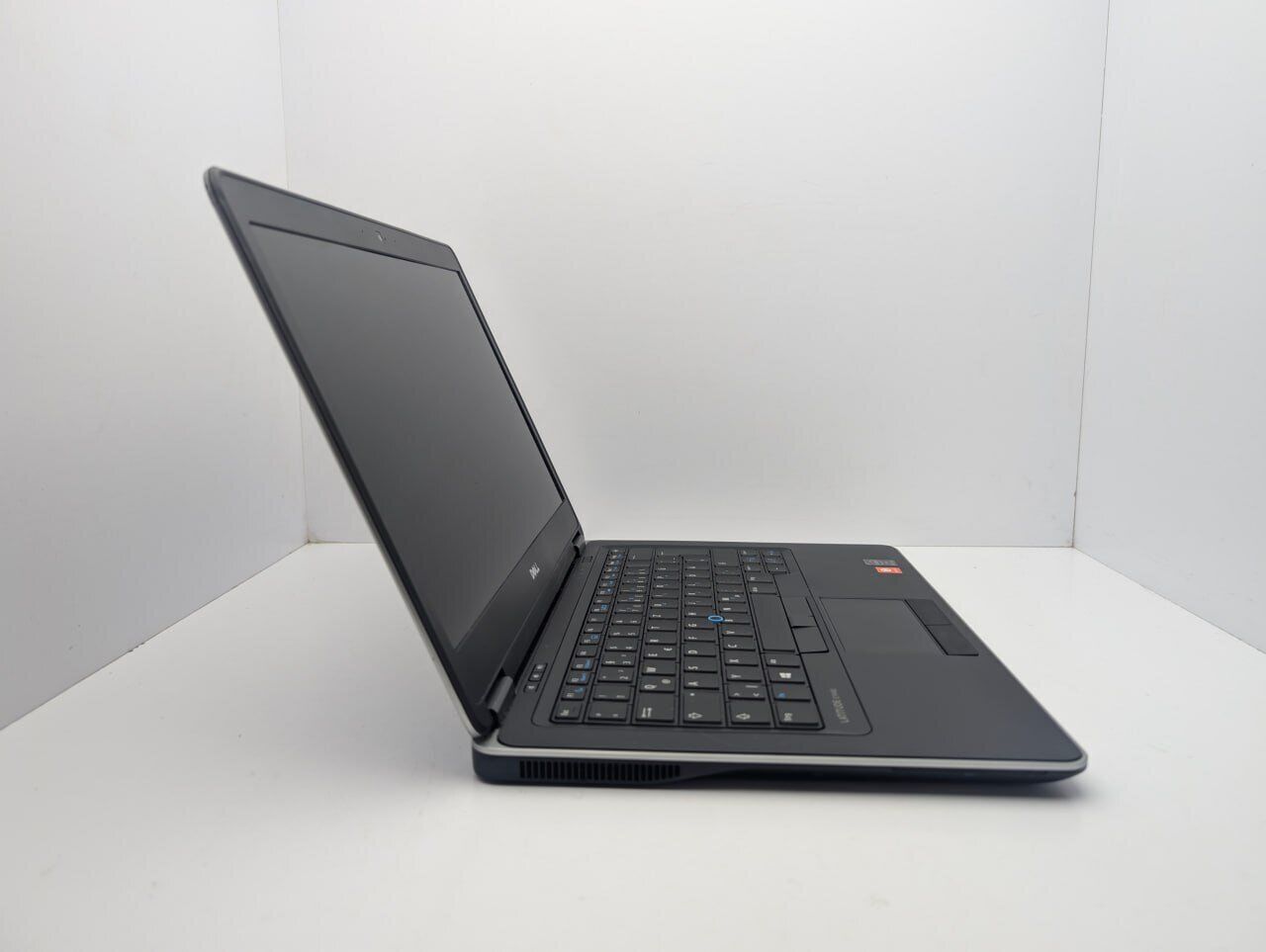 Ноутбук Dell Latitude E7440 / 14" (1366x768) TN / Intel Core i5-4300U (2 (4) ядра по 1.9 - 2.9 GHz) / 6 GB DDR3 / 120 GB SSD / Intel HD Graphics 4400 / WebCam - Зображення 5
