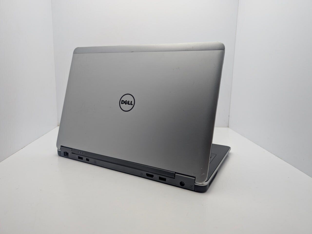 Ноутбук Dell Latitude E7440 / 14" (1366x768) TN / Intel Core i5-4300U (2 (4) ядра по 1.9 - 2.9 GHz) / 6 GB DDR3 / 120 GB SSD / Intel HD Graphics 4400 / WebCam - Зображення 7