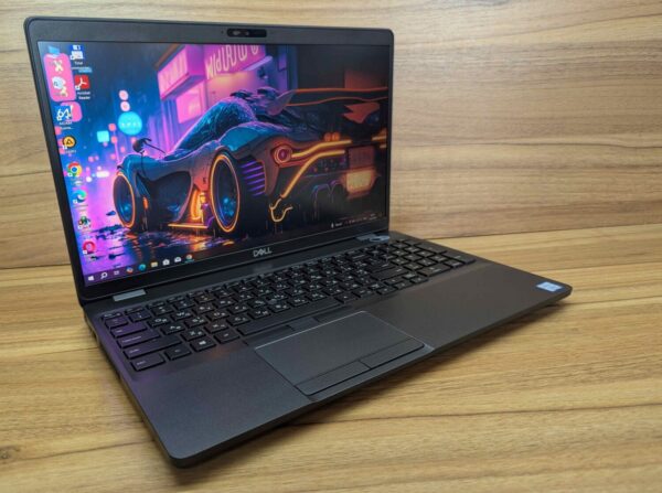 Ноутбук Dell Precision 3540 / 15.6" (1920x1080) IPS / Intel Core i5-8365U (4 (8) ядра по 1.6 - 4.1 GHz) / 16 GB DDR4 / 512 GB SSD / AMD Radeon Pro WX 2100, 2 GB GDDR5, 64-bit / WebCam / HDMI / Windows 10 - Зображення 4
