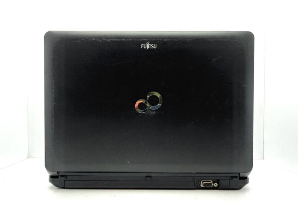 Ноутбук Fujitsu LifeBook S762 / 13.3" (1366x768) TN / Intel Core i5-3320M (2 (4) ядра по 2.6 - 3.3 GHz) / 4 GB DDR3 / 500 GB HDD / Intel HD Graphics 4000 / WebCam - Зображення 5
