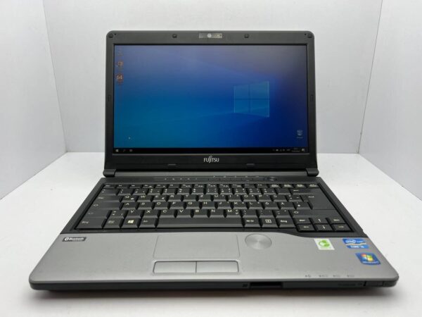 Ноутбук Fujitsu LifeBook S762 / 13.3" (1366x768) TN / Intel Core i5-3320M (2 (4) ядра по 2.6 - 3.3 GHz) / 4 GB DDR3 / 500 GB HDD / Intel HD Graphics 4000 / WebCam - Зображення 2