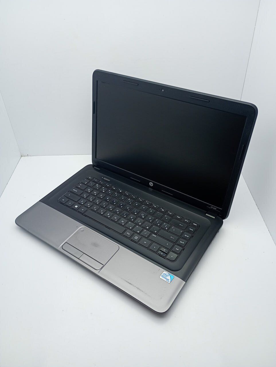 Ноутбук HP 650 / 15.6" (1366x768) TN / Intel Pentium 2020M (2 ядра по 2.4 GHz) / 6 GB DDR3 / 320 GB HDD / Intel HD Graphics 4000/ WebCam - Зображення 4