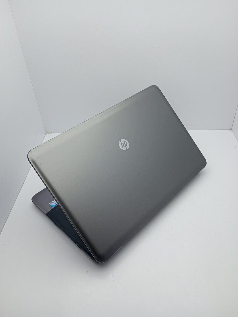 Ноутбук HP 650 / 15.6" (1366x768) TN / Intel Pentium 2020M (2 ядра по 2.4 GHz) / 6 GB DDR3 / 320 GB HDD / Intel HD Graphics 4000/ WebCam - Зображення 7