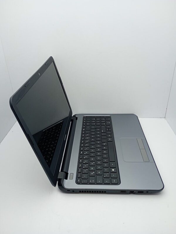 Ноутбук HP Compag 250 / 15.6" (1366x768) TN / Intel Celeron N2840 (2 ядра по 2.16 - 2.58 GHz) / 4 GB DDR3 / 120 GB SSD / Intel HD Graphics / WebCam - Зображення 5