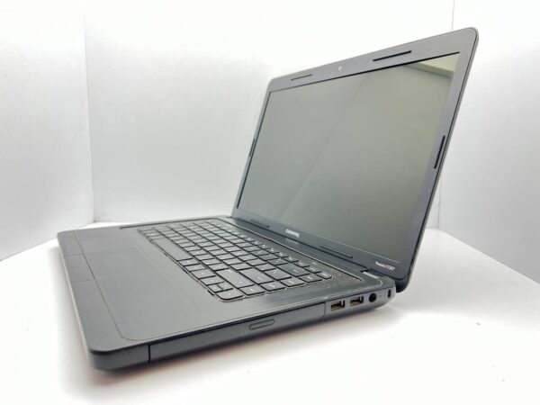 Ноутбук HP Compaq Presario CQ57 / 15.6" (1366x768) TN / Intel Core i3-2350M (2 (4) ядра по 2.3 GHz) / 4 GB DDR3 / 500 GB HDD / Intel HD Graphics 3000 / WebCam / АКБ не тримає - Зображення 4
