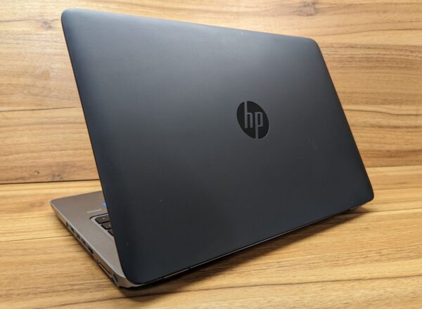 Ноутбук HP EliteBook 840 G2 / 14" (1366x768) TN / Intel Core i5-5200U (2 (4) ядра по 2.2 - 2.7 GHz) / 8 GB DDR3 / 160 GB SSD / Intel HD Graphics 5500 / WebCam / Fingerprint / Windows 10 - Зображення 7
