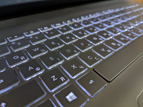 Ноутбук HP ENVY M6-ae151dx / 15.6" (1366x768) TN Touch / Intel Core i5-5200U (2 (4) ядра по 2.2 - 2.7 GHz) / 8 GB DDR3 / 240 GB SSD / Intel HD Graphics 5500 / WebCam / Windows 10 - Зображення 6