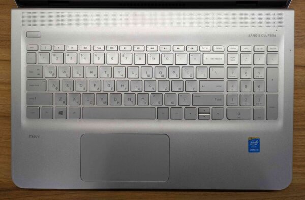 Ноутбук HP ENVY M6-ae151dx / 15.6" (1366x768) TN Touch / Intel Core i5-5200U (2 (4) ядра по 2.2 - 2.7 GHz) / 8 GB DDR3 / 240 GB SSD / Intel HD Graphics 5500 / WebCam / Windows 10 - Зображення 3