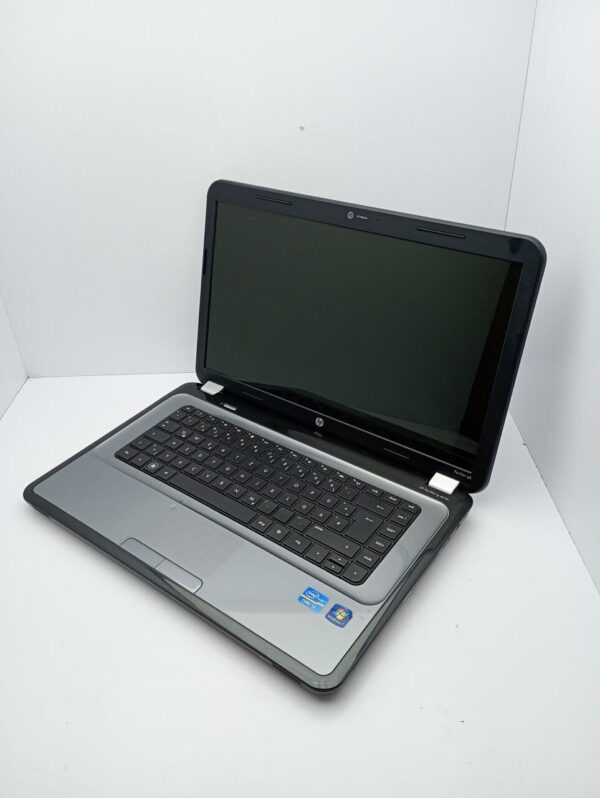 Ноутбук HP G6 1000 / 15.6" (1366x768) TN / Intel Core i3-2310M (2 ядра 4 потока по 2.10 Ghz) / 6 GB DDR3 / 500 GB HDD / AMD Radeon HD 6470M, 1 GB DDR3, 64-bit / WebCam - Зображення 6