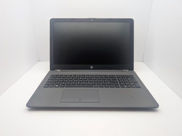 Ноутбук HP Pavilion 255 G6 / 15.6" (1366x768) TN / AMD E2-9000e (2 ядра по 1.5 - 2.0 GHz) / 4 GB DDR4 / 256 GB SSD / AMD Radeon R2 Graphics / WebCam - Зображення 7