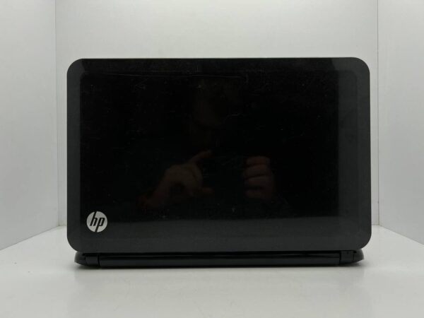 Ноутбук HP Pavilion SleekBook 15PC / 14" (1366x768) TN / Intel Core i3-3217U (2 (4) ядра по 1.8 GHz) / 4 GB DDR3 / 240 GB SSD / Intel HD Graphics 4000 / WebCam - Зображення 4