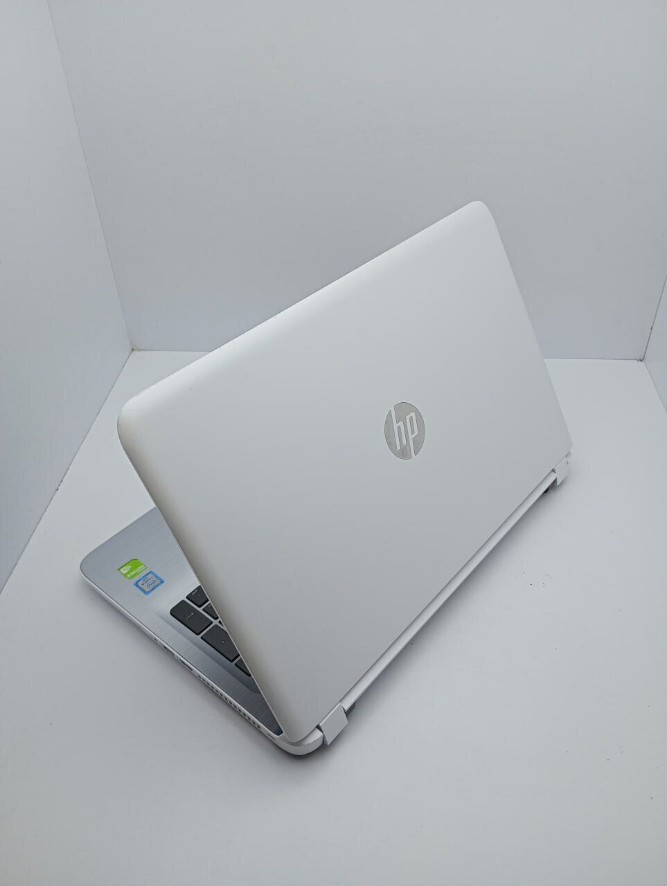 Ноутбук HP ProBook 15ab / 15.6" (1366x768) TN / Intel Core i5-6200U (2 (4) ядра по 2.3 - 2.8 GHz) / 8 GB DDR3 / 240 GB SSD / Intel HD Graphics 520 / WebCam - Зображення 6