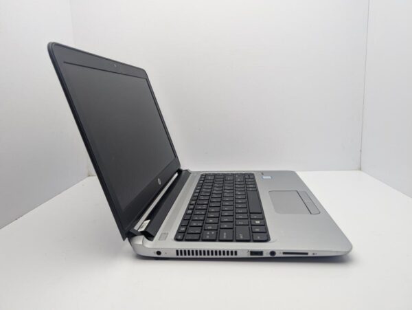 Ноутбук HP ProBook 430 G3 / 13.3" (1366x768) TN / Intel Core i5-6200U (2 (4) ядра по 2.3 - 2.8 GHz) / 4 GB DDR4 / 128 GB SSD / Intel HD Graphics 520 / WebCam / HDMI - Зображення 5
