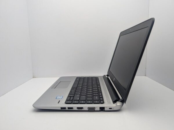 Ноутбук HP ProBook 430 G3 / 13.3" (1366x768) TN / Intel Core i5-6200U (2 (4) ядра по 2.3 - 2.8 GHz) / 4 GB DDR4 / 128 GB SSD / Intel HD Graphics 520 / WebCam / HDMI - Зображення 6