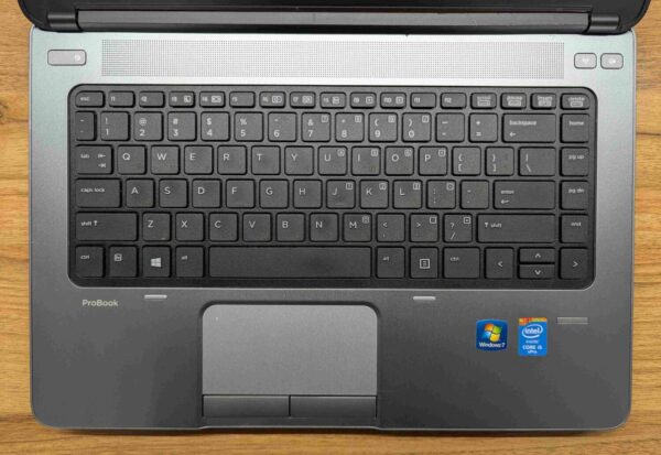 Ноутбук Б-клас HP ProBook 640 G1 / 14" (1366x768) TN / Intel Core i5-4300M (2 (4) ядра по 2.6 - 3.3 GHz) / 8 GB DDR3 / 240 GB SSD / Intel HD Graphic 4600 / WebCam / Fingerprint / Windows 10 - Зображення 3