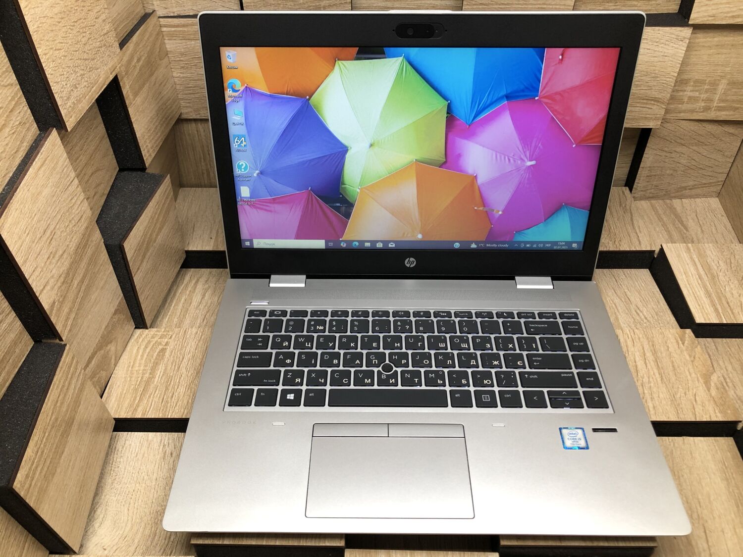 Ноутбук HP Probook 640 G4 / 14" (1366x768) TN / Intel Core i5-7300U (2 (4) ядра по 2.6 - 3.5 GHz) / 8 GB DDR4 / 250 GB SSD / Intel HD Graphics 620 / WebCam / Fingerprint / HDMI - Зображення 2
