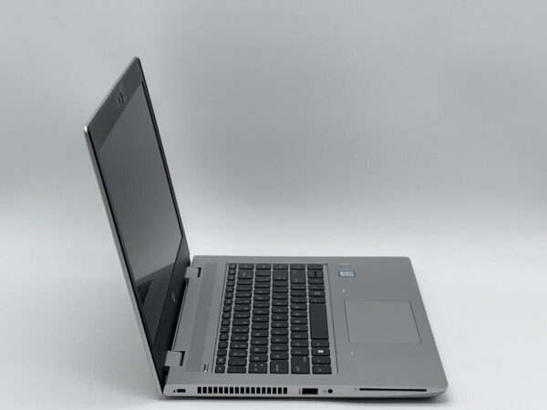 Ноутбук HP ProBook 640 G5 / 14" (1920x1080) IPS / Intel Core i5-8365U (4 (8) ядра по 1.6 - 4.1 GHz) / 8 GB DDR4 / 240 GB SSD / Intel UHD Graphics 620 / WebCam - Зображення 3