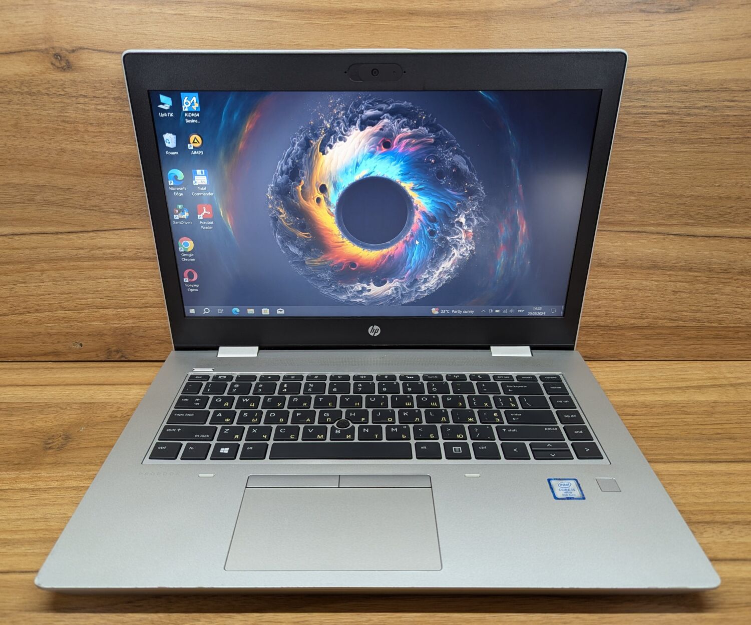 Ноутбук HP ProBook 640 G5 / 14" (1920x1080) IPS / Intel Core i5-8365U (4 (8) ядра по 1.6 - 4.1 GHz) / 8 GB DDR4 / 256 GB SSD / Intel UHD Graphics 620 / WebCam / Windows 10 - Зображення 2