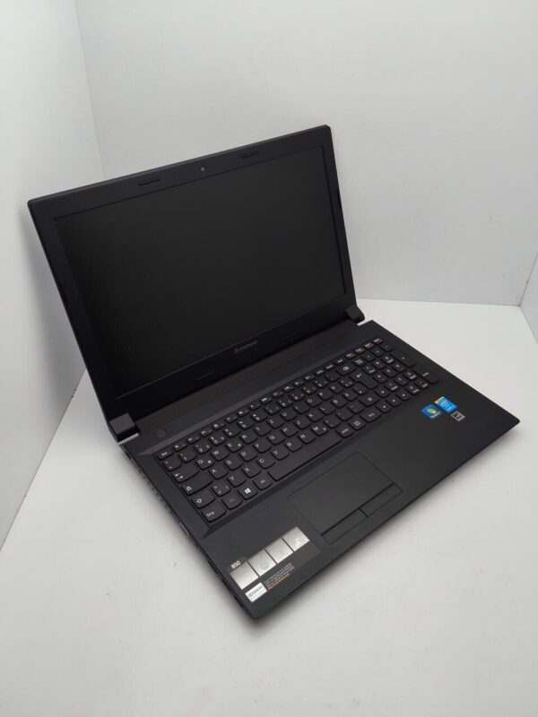 Ноутбук Lenovo B50-70 / 15.6" (1366x768) TN / Intel Core i3-4005U (2 (4) ядра по 1.7 GHz) / 8 GB DDR3 / 240 GB SSD / Intel HD Graphics 4400 / WebCam - Зображення 3